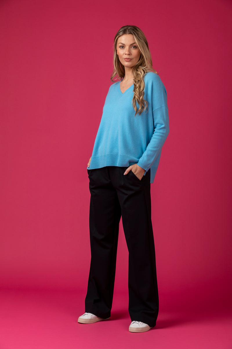 Island Blue Oversized V-Neck Jumper | Esthēme Cachemire | Sarah Thomson Melrose | Styled with Maine Trousers from Brax