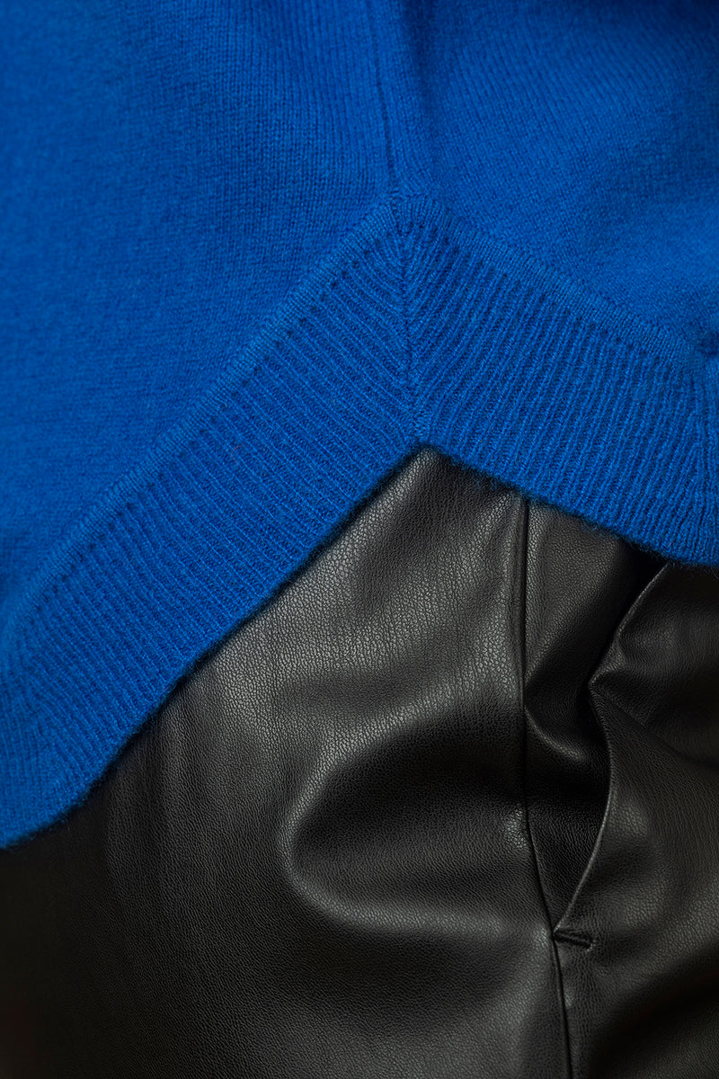 Blue Cashmere Round Neck Jumper | Estheme Cashmere