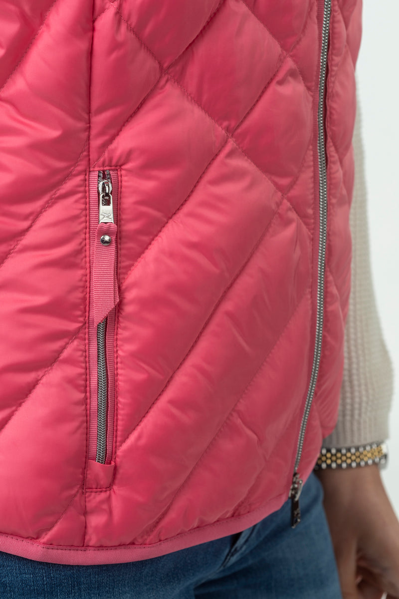 Sarah Thomson x Brax S/S22 - Genf Padded Gilet in Pink - Pocket Detail